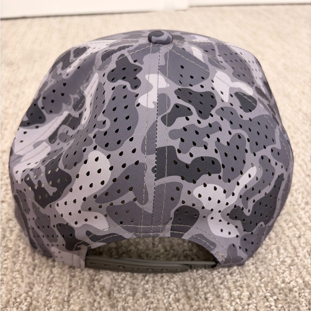 NWT OSPREY Gray Camo Five-Panel Snapback Hat - Picture 4 of 7